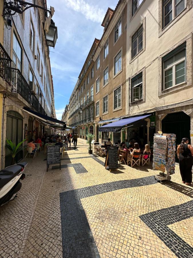 Romantic Nest For A Getaway At Downtown With Design Lisbon Exterior photo